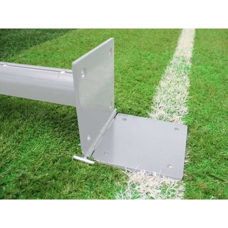 Poteaux de rugby sur charnière hauteur 11m en aluminium sans fourreaux (la paire)